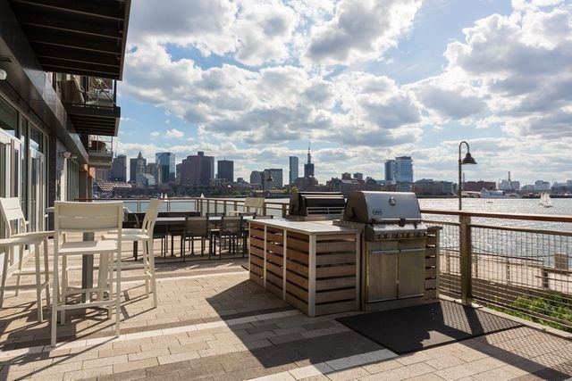 45 Lewis St U403, Boston, MA 02128