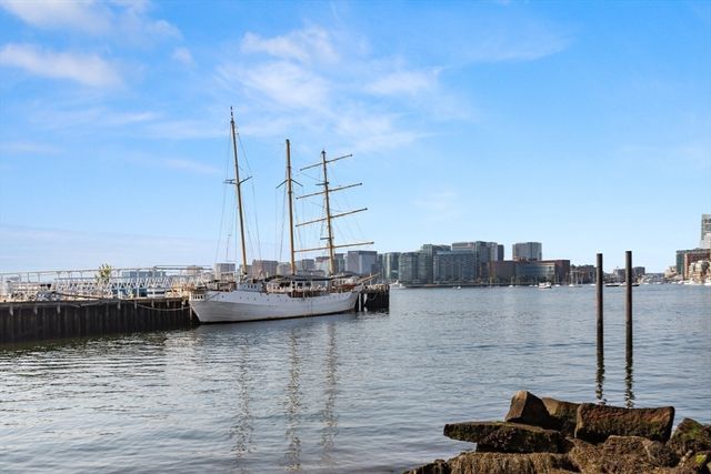 45 Lewis St U403, Boston, MA 02128