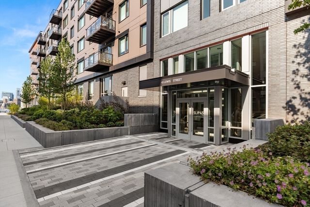 45 Lewis St U403, Boston, MA 02128
