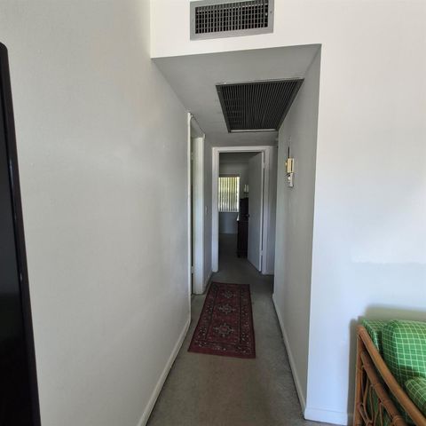 101 Northampton F, West Palm Beach, FL 33417