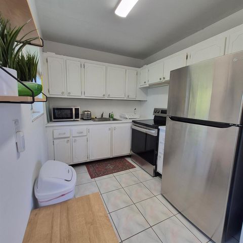 101 Northampton F, West Palm Beach, FL 33417