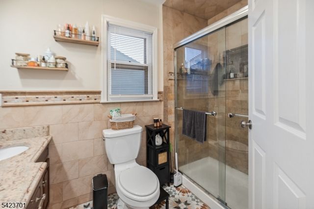 1444 Esterbrook Ave, Rahway City, NJ 07065