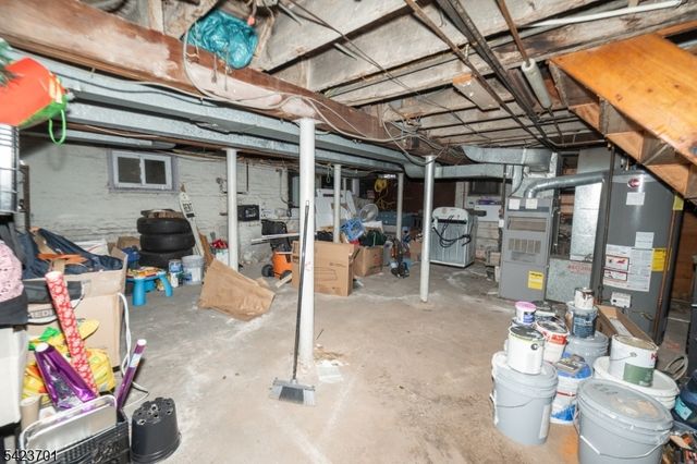 1444 Esterbrook Ave, Rahway City, NJ 07065