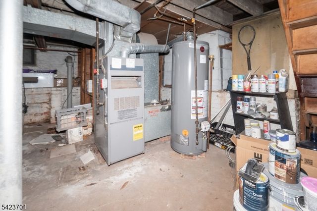 1444 Esterbrook Ave, Rahway City, NJ 07065