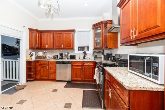 1444 Esterbrook Ave, Rahway City, NJ 07065