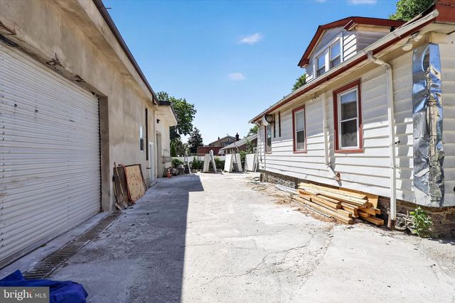 1405-09 COTTMAN AVE, Philadelphia, PA 19111