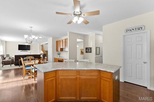 1012 Crooked Stick Drive, Caseyville, IL 62232