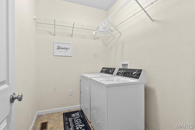 1012 Crooked Stick Drive, Caseyville, IL 62232