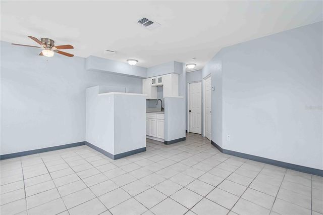 140 112TH AVENUE N 2, St Petersburg, FL 33716