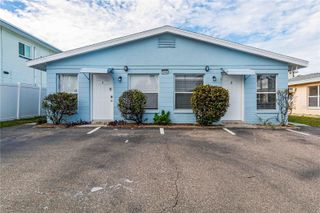 140 112TH AVENUE N 2, St Petersburg, FL 33716