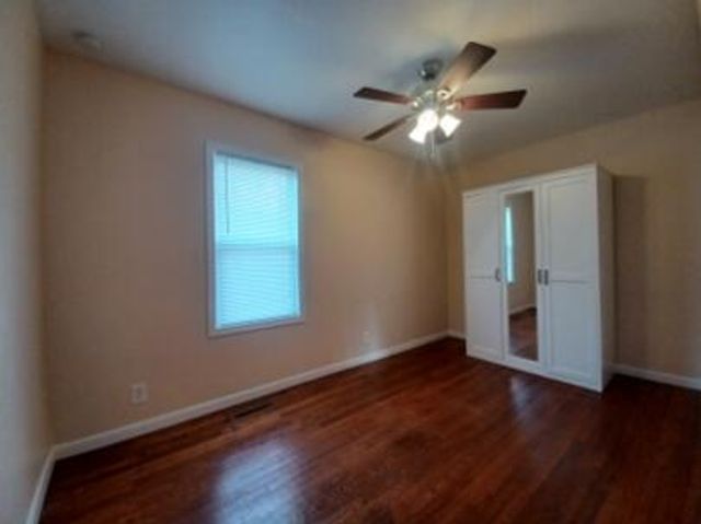 412 W South Street, Crown Point, IN 46307