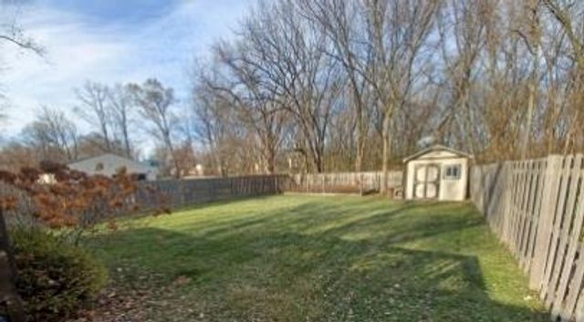 412 W South Street, Crown Point, IN 46307