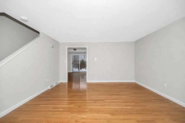 1431 Pawtucket Blvd 46, Lowell, MA 01854