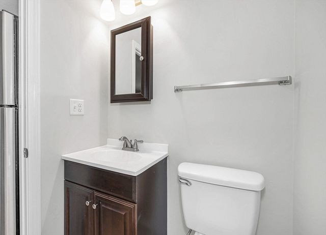 1431 Pawtucket Blvd 46, Lowell, MA 01854