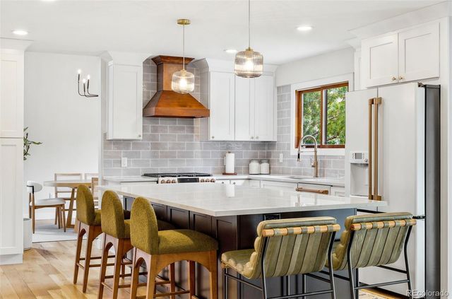 9810 Venneford Ranch Road, Littleton, CO 80126