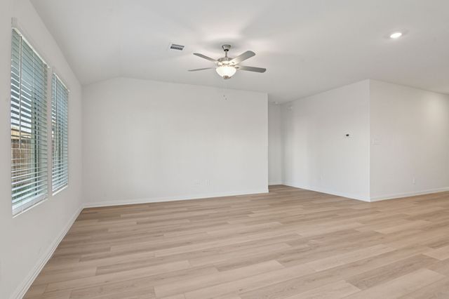 700 London Town Lane, Princeton, TX 75071