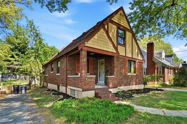 5642 Surrey Avenue, Green Twp, OH 45248