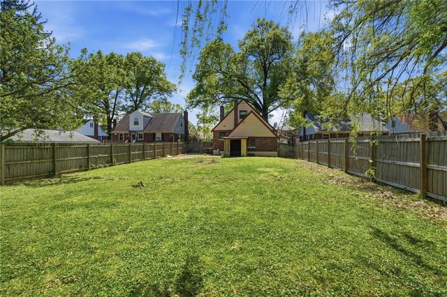 5642 Surrey Avenue, Green Twp, OH 45248