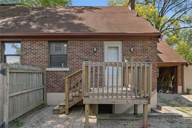 5642 Surrey Avenue, Green Twp, OH 45248