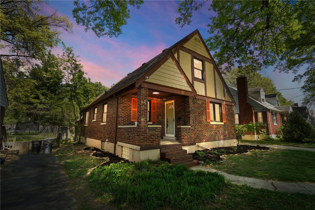 5642 Surrey Avenue, Green Twp, OH 45248