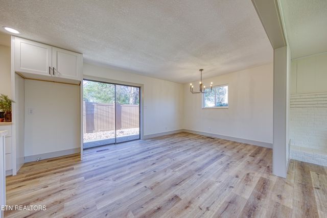 7425 Palmyra Drive, Knoxville, TN 37918