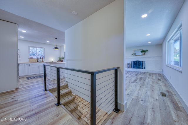 7425 Palmyra Drive, Knoxville, TN 37918