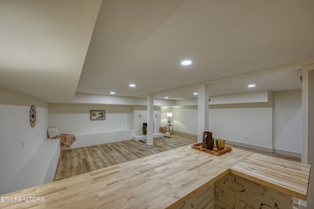 7425 Palmyra Drive, Knoxville, TN 37918