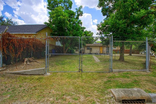 434 N Hutcheson Street, Houston, TX 77003