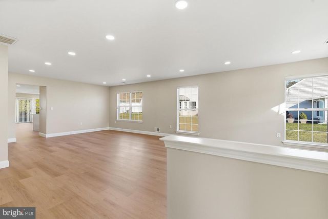 701 FLINT CT, Manchester Township, NJ 08759