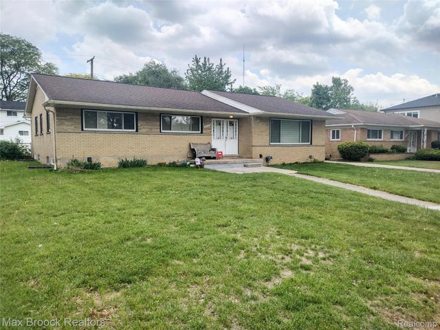 25210 Ridge Cliff Drive, Southfield, MI 48075