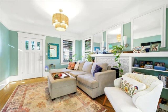 110 W Lewis, San Diego, CA 92103