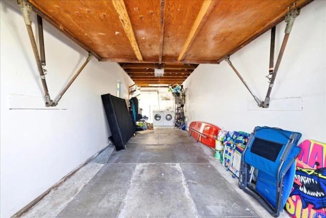 110 W Lewis, San Diego, CA 92103