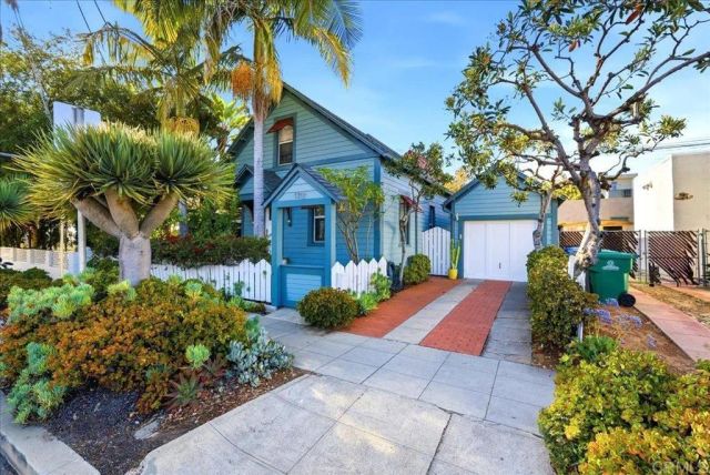 110 W Lewis, San Diego, CA 92103