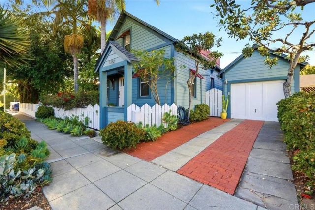 110 W Lewis, San Diego, CA 92103