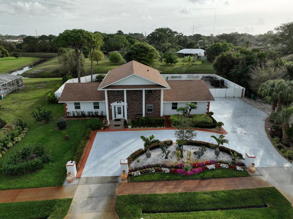 2097 SE Morningside Boulevard, Port St Lucie, FL 34952