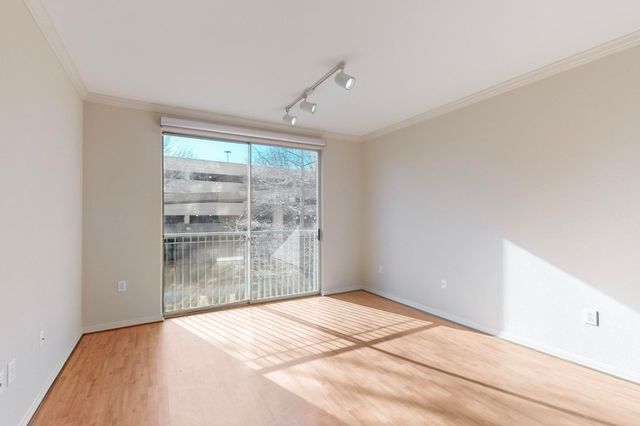 330 Las Colinas Boulevard E 246, Irving, TX 75039
