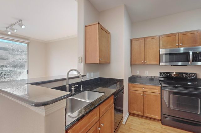 330 Las Colinas Boulevard E 246, Irving, TX 75039