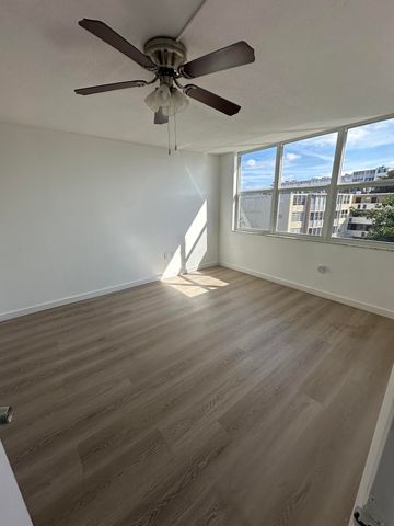 1660 NE 191st Street 404-1, Miami, FL 33179