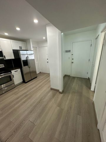 1660 NE 191st Street 404-1, Miami, FL 33179