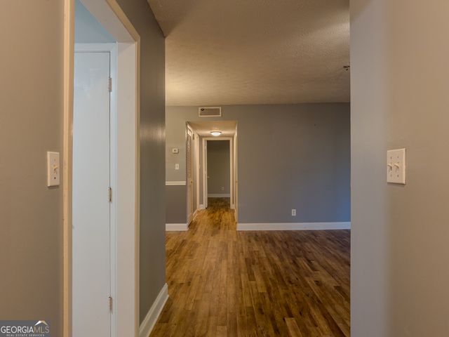 2610 Cumberland Court, Smyrna, GA 30080