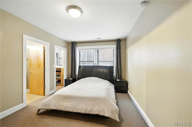 4228 McPherson Avenue 212, St Louis, MO 63108