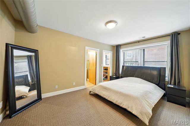 4228 McPherson Avenue 212, St Louis, MO 63108