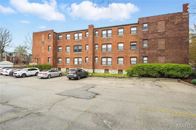 4228 McPherson Avenue 212, St Louis, MO 63108