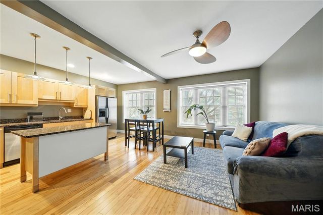 4228 McPherson Avenue 212, St Louis, MO 63108