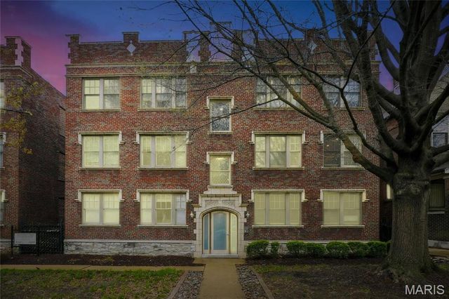 4228 McPherson Avenue 212, St Louis, MO 63108