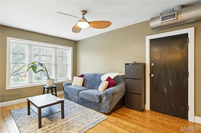 4228 McPherson Avenue 212, St Louis, MO 63108
