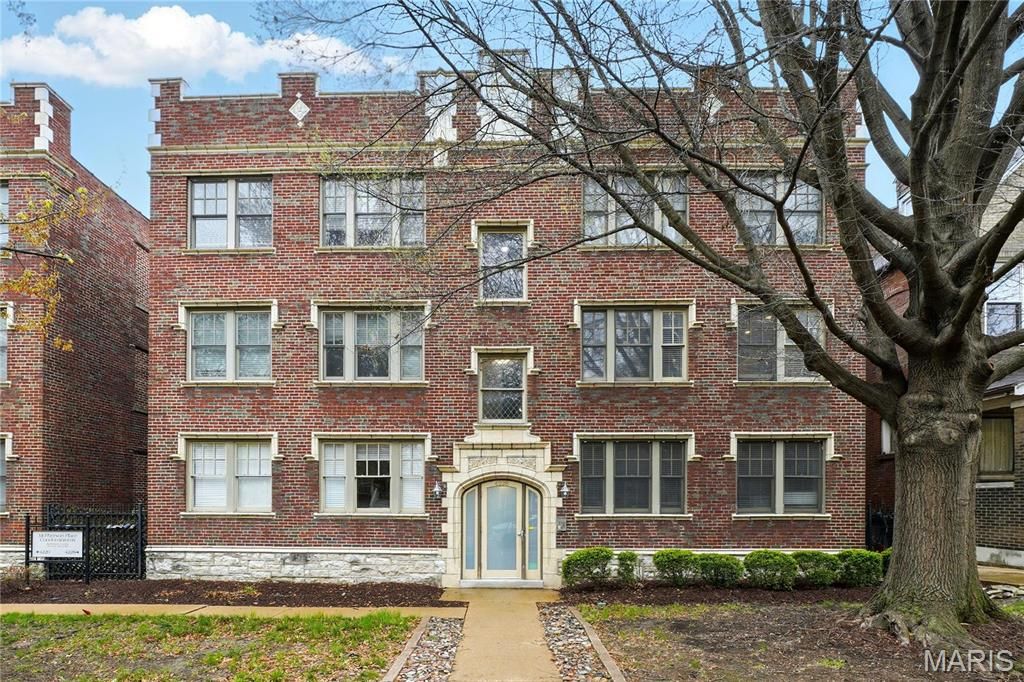 4228 McPherson Avenue 212, St Louis, MO 63108