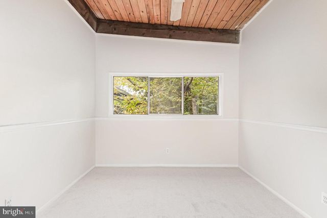 4935 AMERICANA DR #210, Annandale, VA 22003