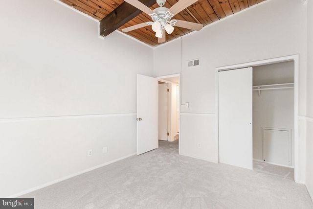 4935 AMERICANA DR #210, Annandale, VA 22003