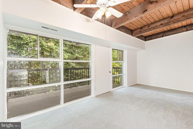 4935 AMERICANA DR #210, Annandale, VA 22003